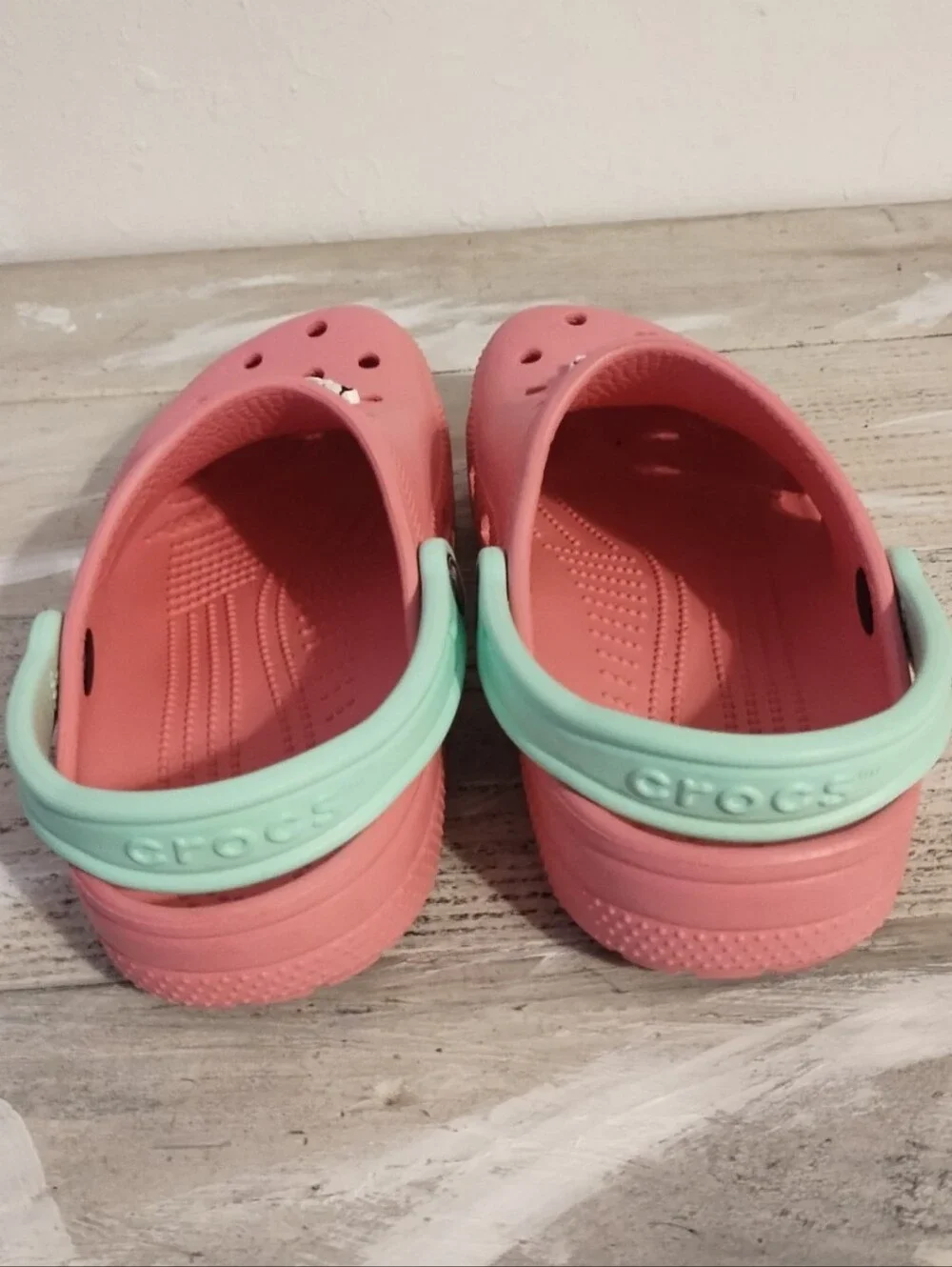 CROCS hello kitty